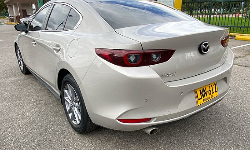 Mazda 3 2.0 Grand To...