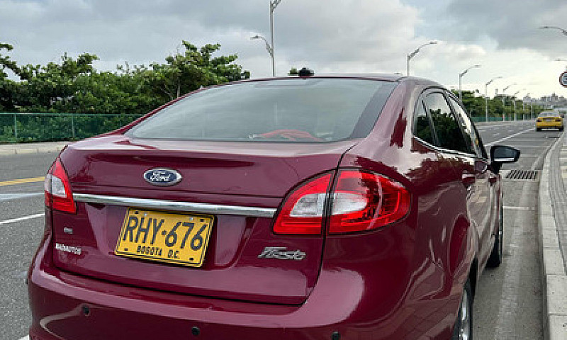 Ford Fiesta Se 2011 ...