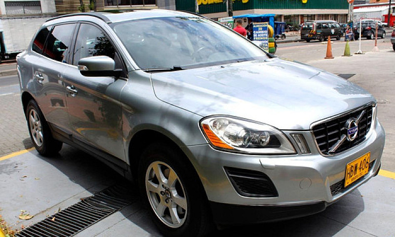 Volvo Xc60 2.0 T5 At...