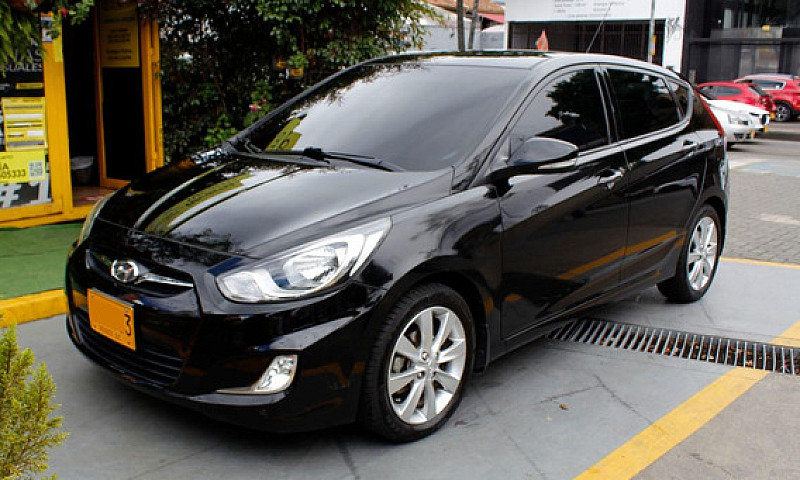 Hyundai Accent 1.6  ...