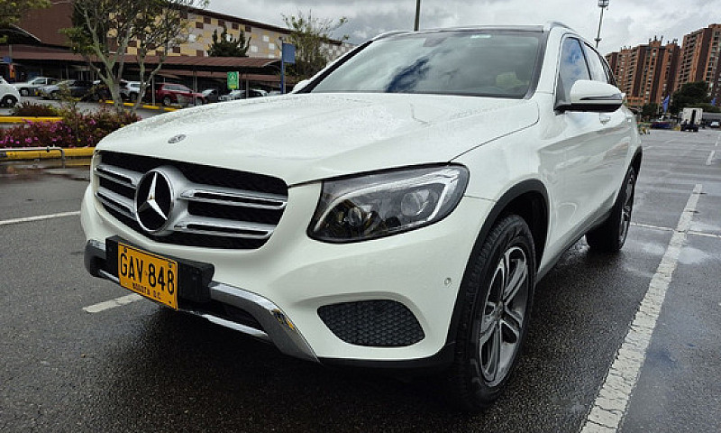Mercedes-Benz Clase ...