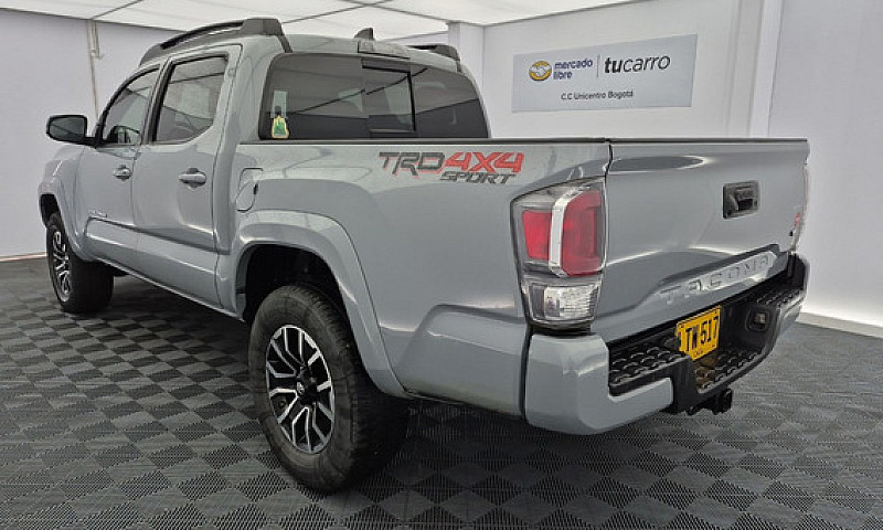 Toyota Tacoma V6 At ...