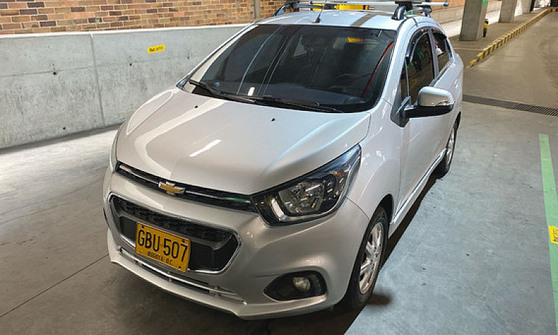Chevrolet Beat Premi...