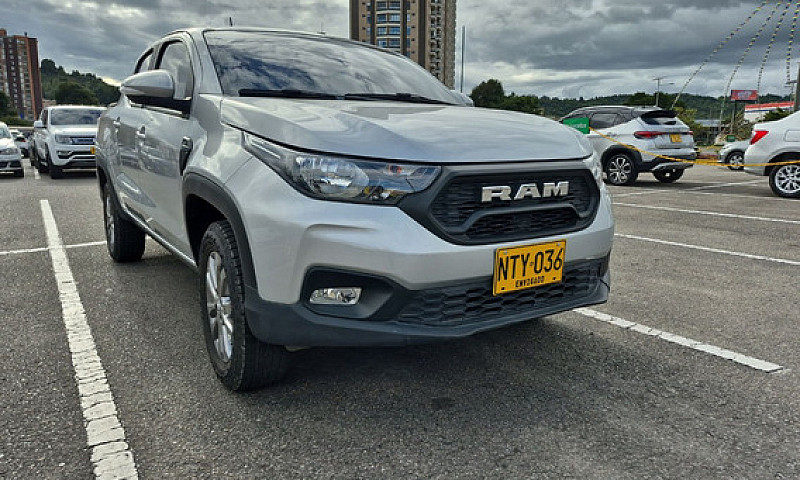 Ram 700 1.4 Big Horn...