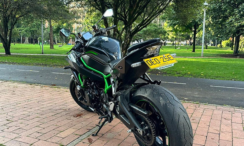 Kawasaki Zh2...