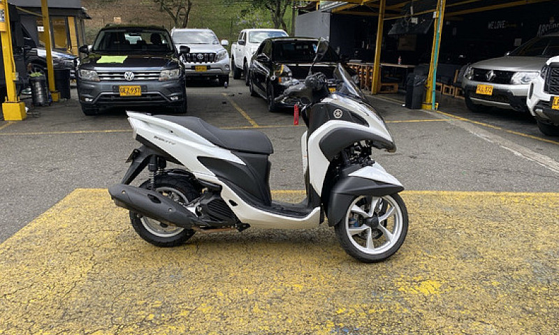 Yamaha Nw 125 Tricit...