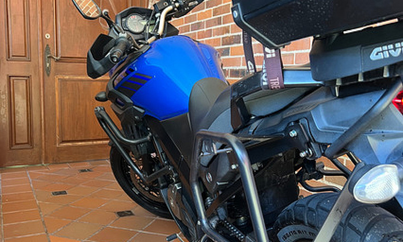 Vstrom 650 Xt Azul Y...