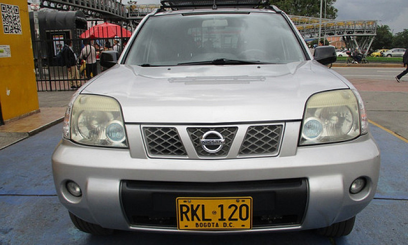 Nissan X-Trail Class...