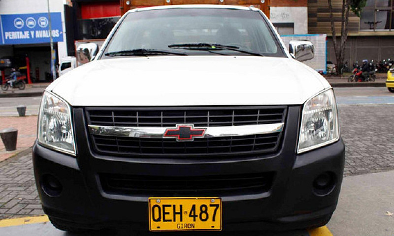 Chevrolet D-Max Esta...