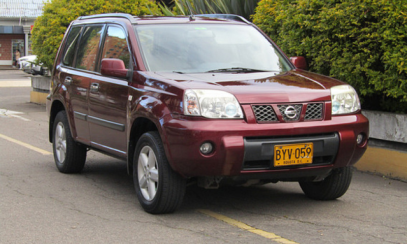 Nissan X-Trail 2.5 X...