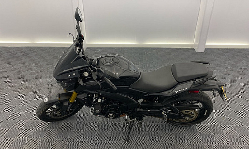 Bajaj Dominar  S 400...
