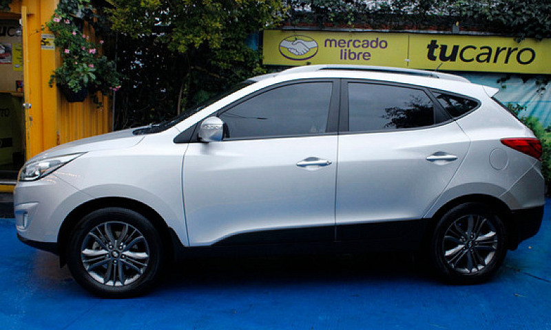 Hyundai Tucson Ix-35...