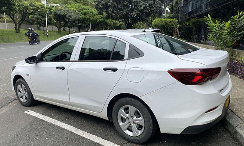 Chevrolet Onix 1.0 L...