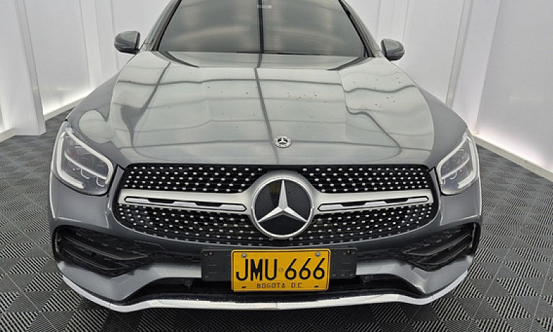 Mercedes-Benz Clase ...