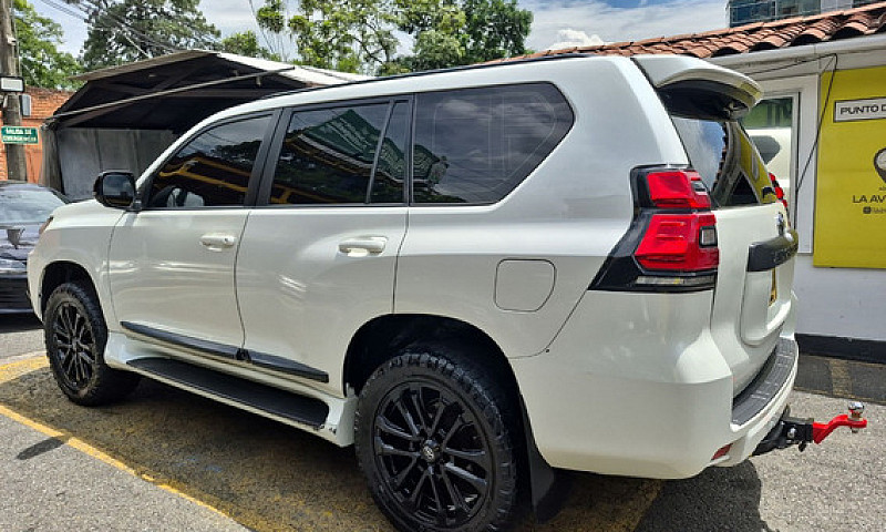 Toyota Prado 3.0 Txl...
