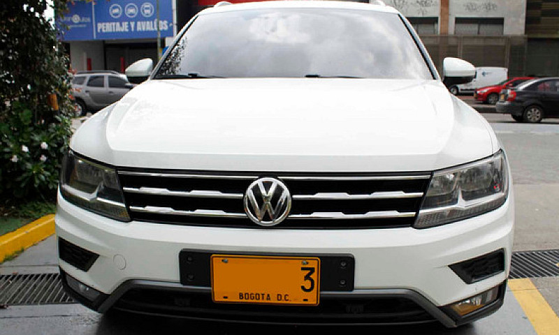 Volkswagen Tiguan Of...