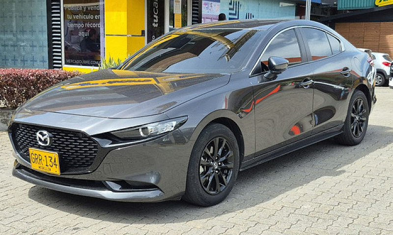 Mazda 3 2.0 Touring ...