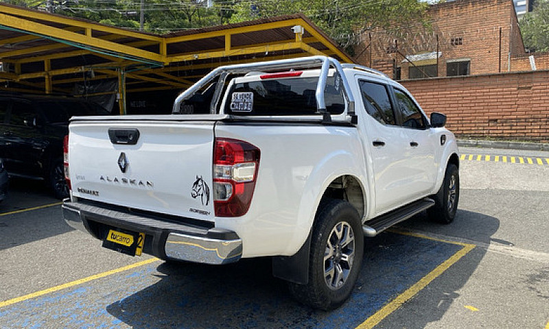 Renault Alaskan 2.5 ...