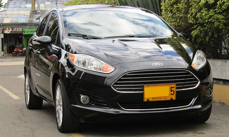 Ford Fiesta 1.6 Tita...