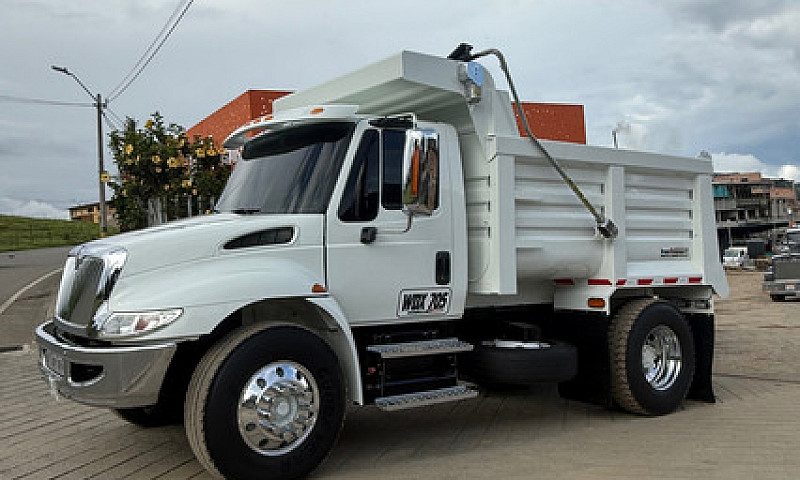 Volqueta Inter 4300...