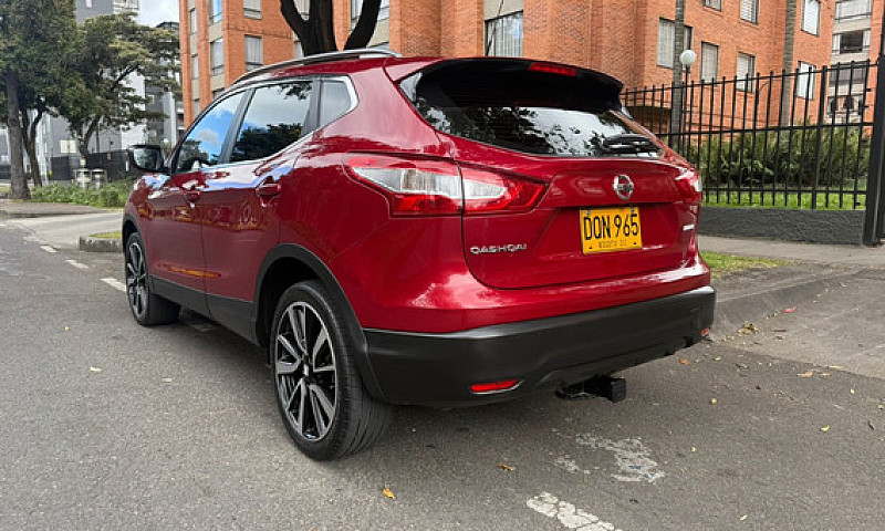 Nissan Qashqai 2.0 E...