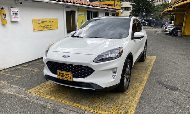 Ford Escape 2.5 Tita...