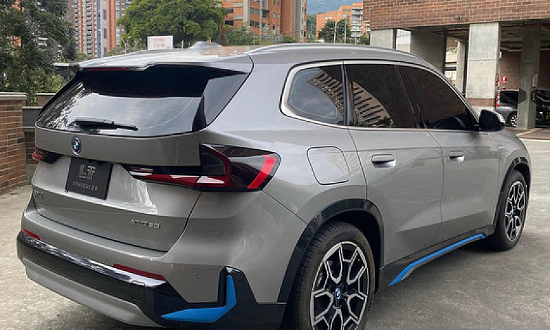 Bmw X1 Ix1 Xdrive30...