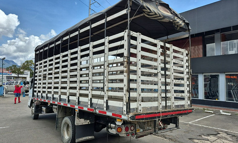 Mitsubishi Fuso 4.9 ...