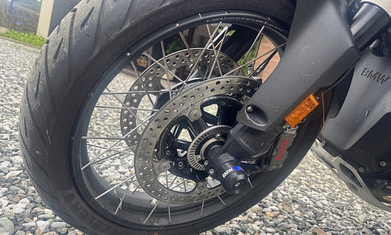 Bmw R 1300 Gs...