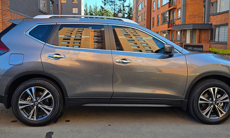 Nissan X-Trail 2.5 A...