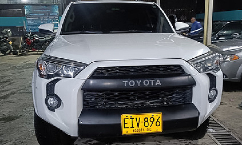 Toyota 4Runner 4.0 S...