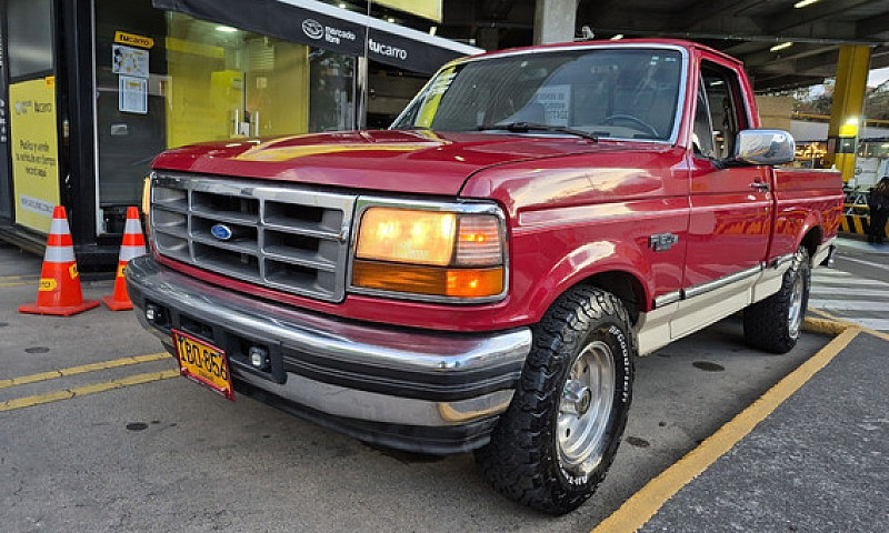 Ford F-150 4.9 Xlt...