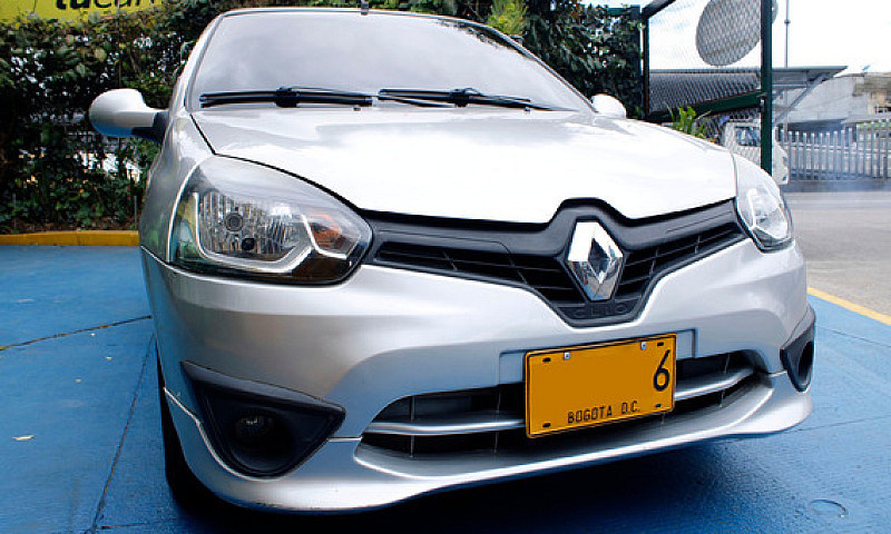 Renault Clio Style 2...