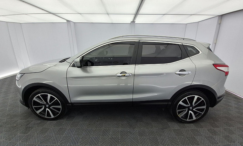 Nissan Qashqai 2.0 E...