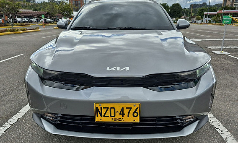 Kia K3 Cross 1.6 Vib...