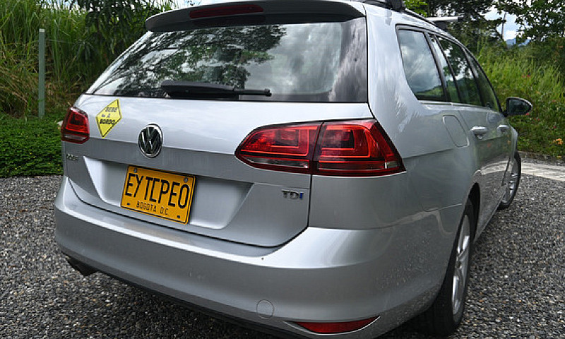 Volkswagen Golf Spor...