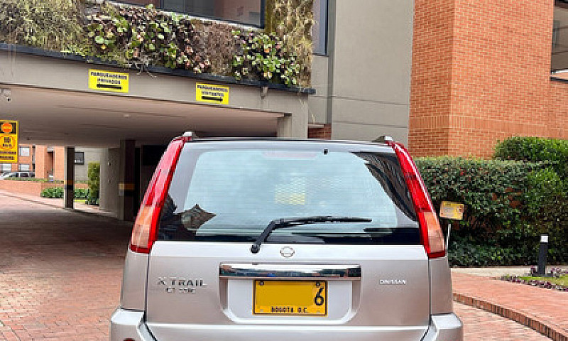 Nissan Xtrail 2.5 S ...