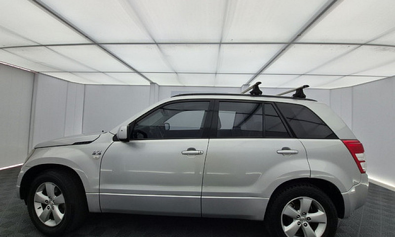 Suzuki Grand Vitara ...