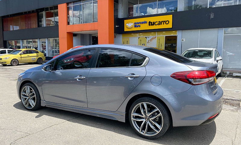 Kia Cerato Pro 1.6 S...