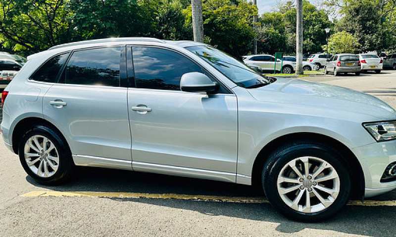 Audi Q5 Blindado...