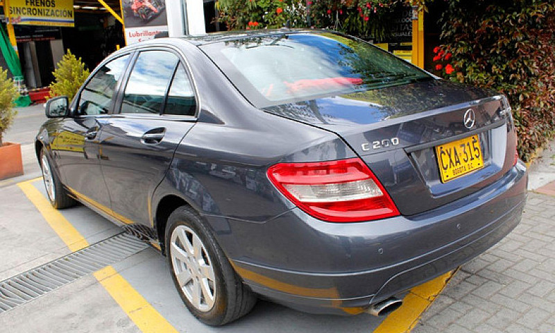 Mercedes-Benz Clase ...