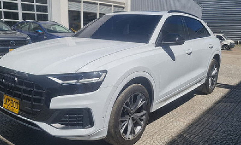 Audi Q8 55 Tfsi 340H...