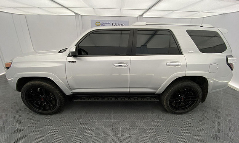Toyota 4Runner 4.0 S...