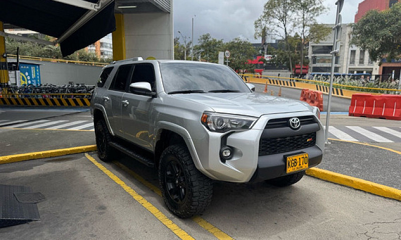 Toyota 4Runner 4.0 4...