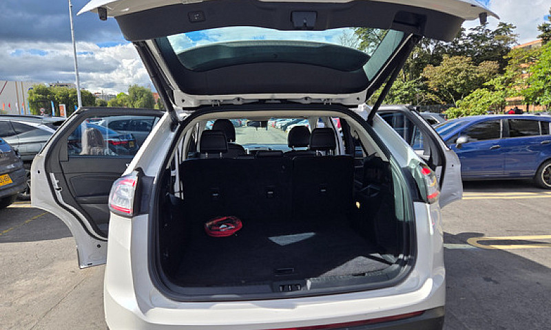 Ford Edge 2.0 Titani...
