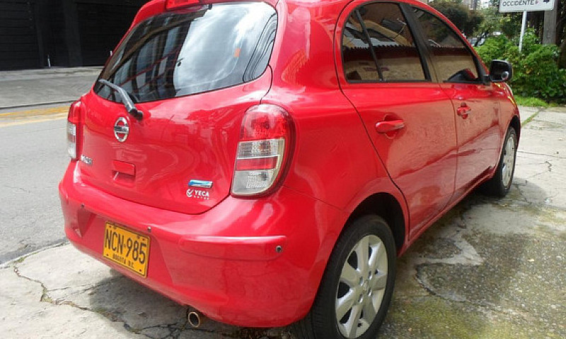 Nissan March 1.6 Adv...