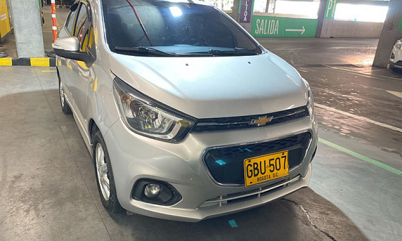 Chevrolet Beat Premi...