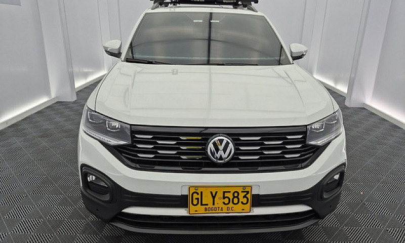 Volkswagen T-Cross 1...