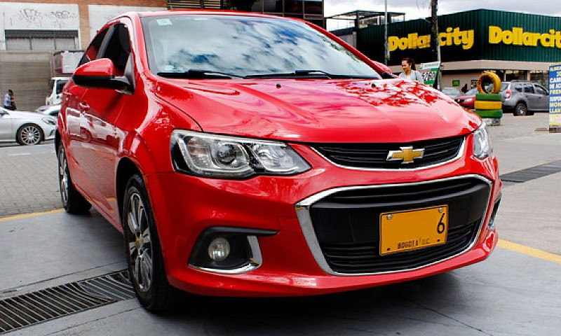 Chevrolet Sonic 1.6 ...