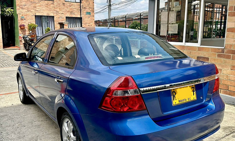 Chevrolet Aveo Emoti...